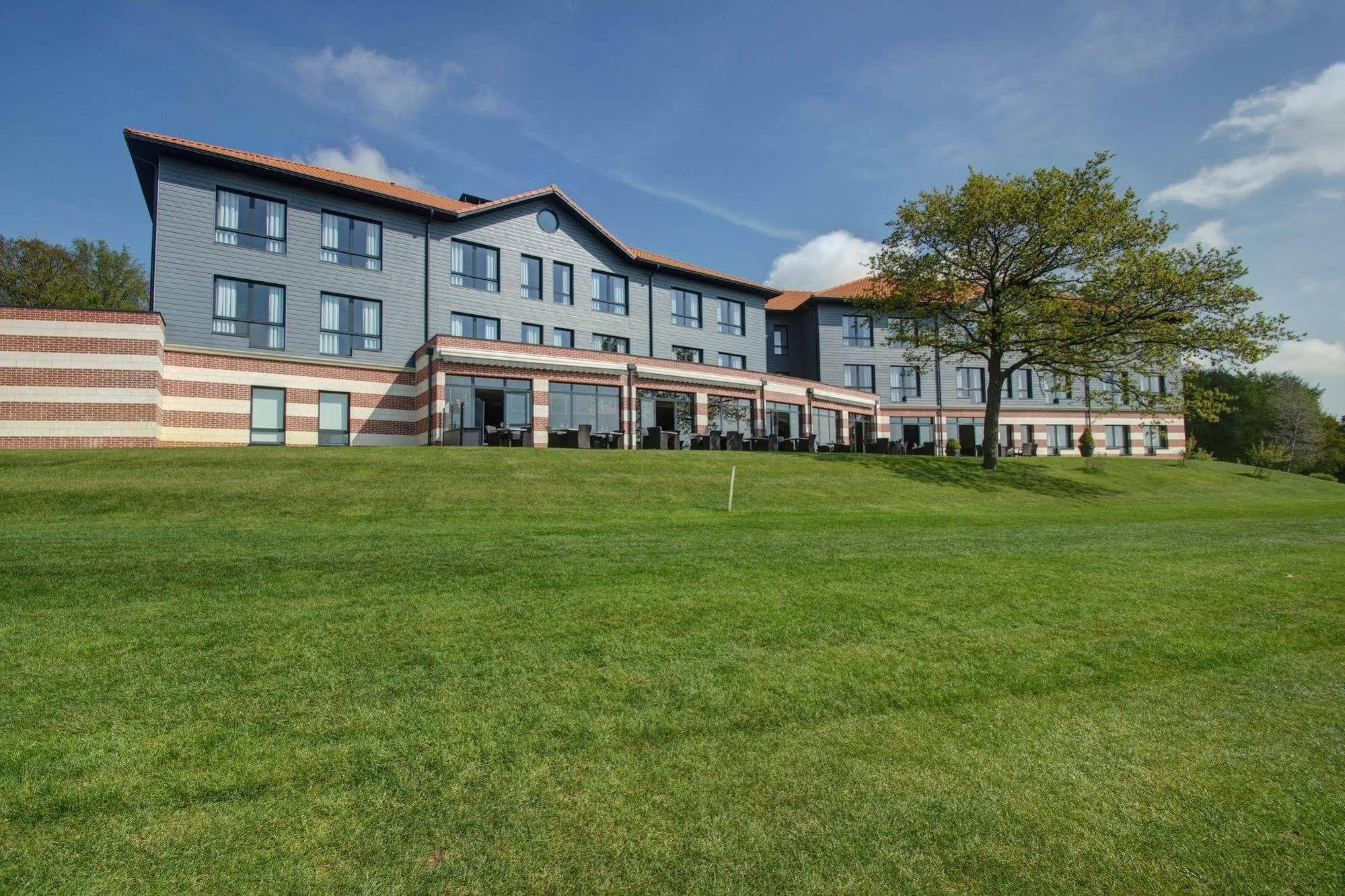 Hotel Du Golf Lumbres Exterior foto