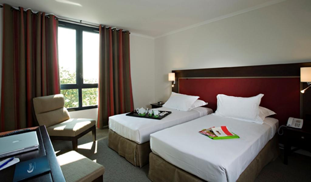Hotel Du Golf Lumbres Exterior foto